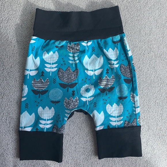 Balaviti shorts size 6m-3t - Picture 5 of 5